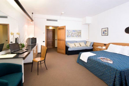 Hotel Athena