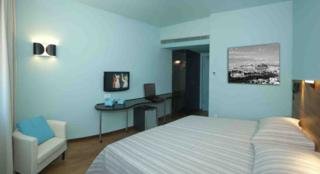 Hotel Athens Center Square