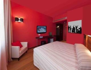 Hotel Athens Center Square