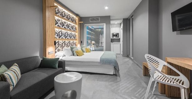 Hotel Atlantic Mirage Suites & Spa