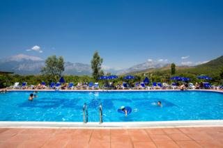 Hotel Aura Resort