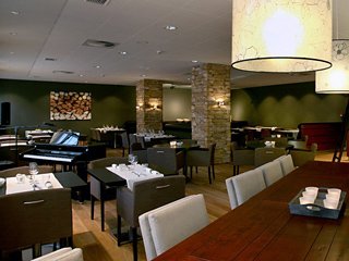 Hotel Australia