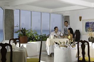 Hotel Avalon Baccara Cancun