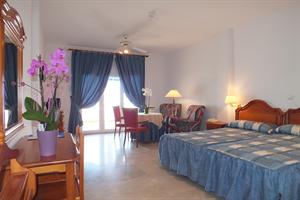 Hotel Avante Puerto Aguadulce
