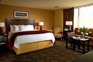 Hotel Avenue Crowne Plaza