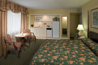 Hotel Avenue Plaza