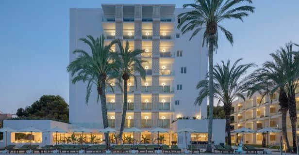 Hotel Ayron Park