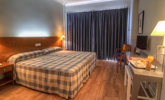 Hotel Azar