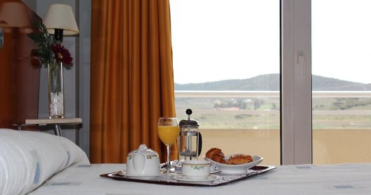Hotel Azar