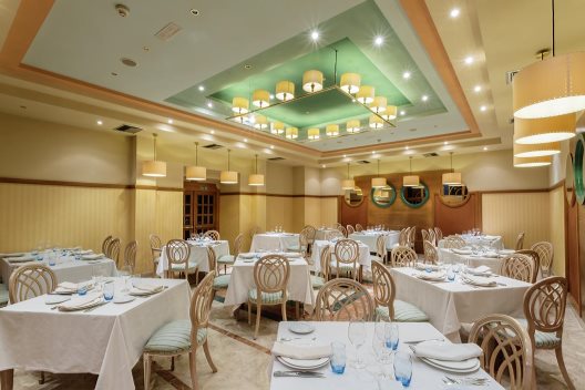 Hotel Azofra
