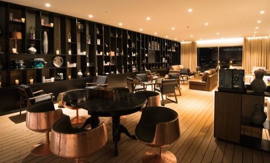 Hotel Azor
