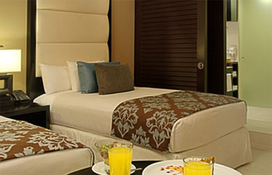 Hotel Azul Fives