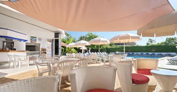 Hotel Azuline Llevant