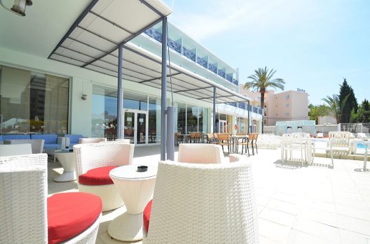 Hotel Azuline Pacific