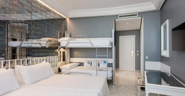 Hotel Azz Merida Medea