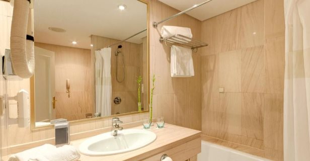 Hotel Azz Merida Medea