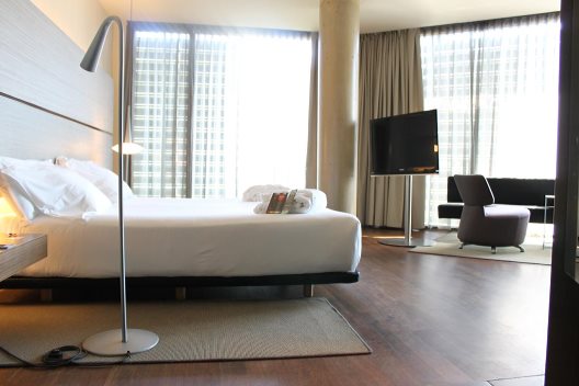 Hotel B