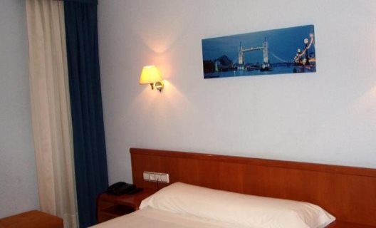Hotel B48 Oviedo Ópera