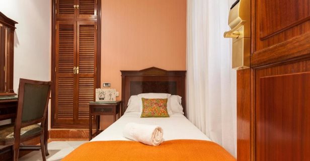Hotel Baco