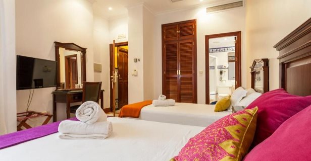 Hotel Baco