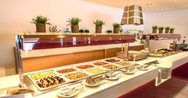 Hotel Bahia Camp De Mar Suites
