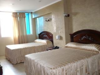 Hotel Bahia Suites