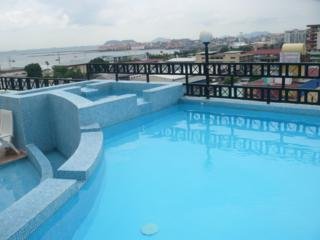 Hotel Bahia Suites