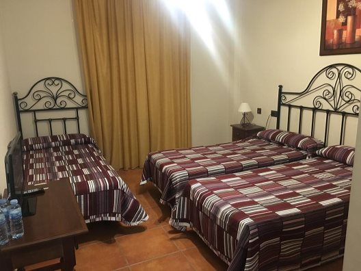 Hotel Balcon De Los Montes