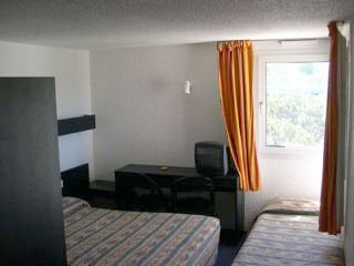 Hotel Balladins Confort Cannes