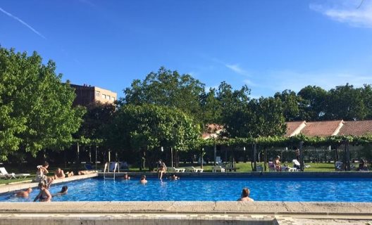 Hotel Balneario Acuña
