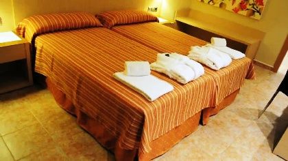 Hotel Balneario De Cofrentes