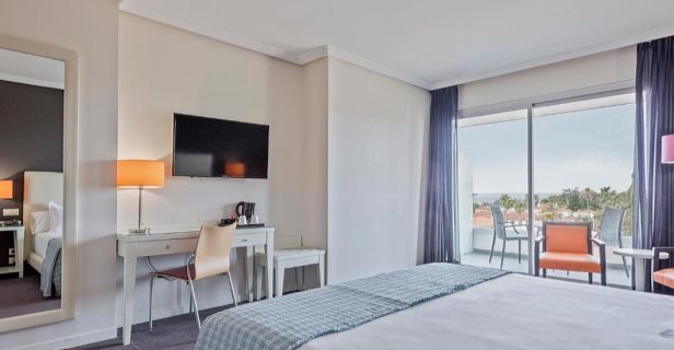 Hotel Balneario Playa De Comarruga