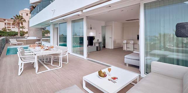 Hotel Baobab Suites