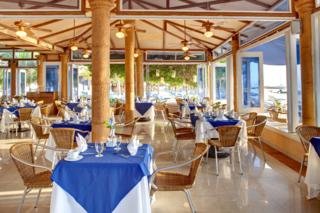 Hotel Barcelo Costa Cancún All Inclusive