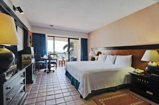 Hotel Barcelo Huatulco Beach All Inclusive