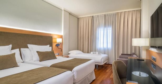 Hotel Barceló Murcia 7 Coronas