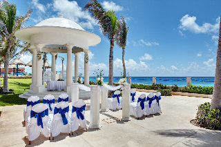 Hotel Barcelo Tucancun Beach All Inclusive