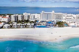 Hotel Barcelo Tucancun Beach All Inclusive