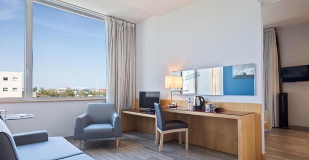 Hotel Barcelona Aeropuerto Affiliated By Meliá