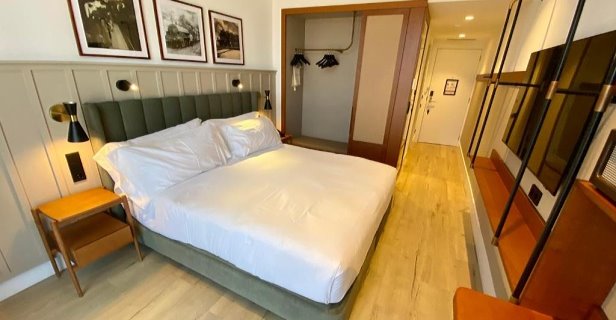 Hotel Barcelona Via Sants By Hilton