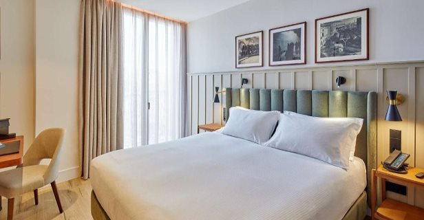Hotel Barcelona Via Sants By Hilton