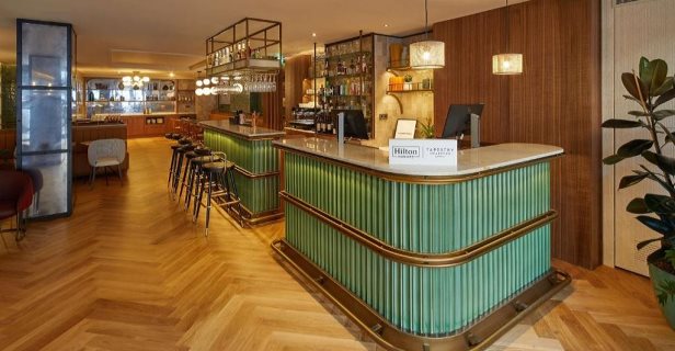Hotel Barcelona Via Sants By Hilton