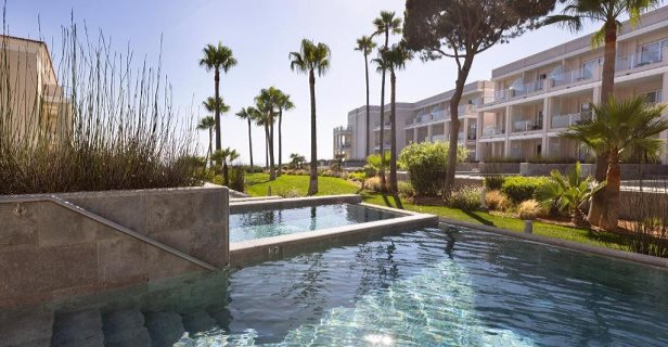 Hotel Barrosa Palace