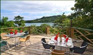 Hotel Bay View Villas