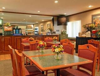 Hotel Baymont Inn And Suites Memphis East