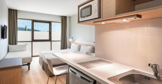 Hotel B&b Barcelona Sant Cugat