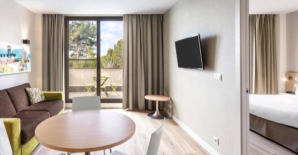 Hotel B&b Barcelona Sant Cugat