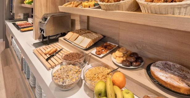 Hotel B&b Barcelona Sant Cugat