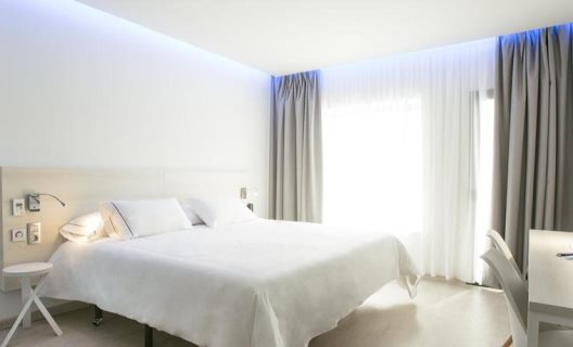 Hotel B&b Donostia San Sebastián Aeropuerto