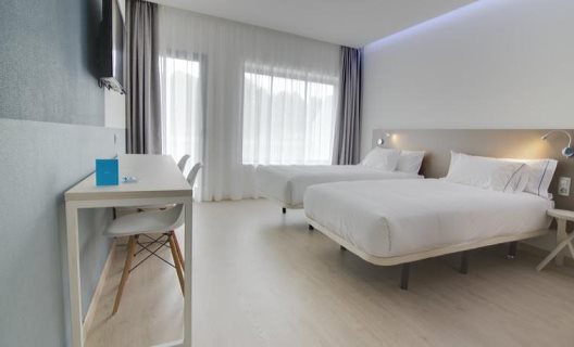 Hotel B&b Donostia San Sebastián Aeropuerto